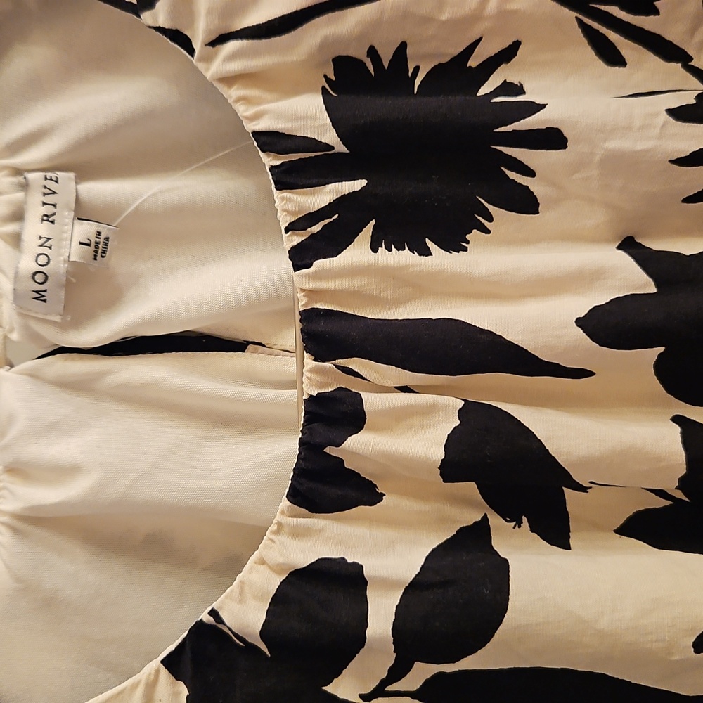 Moon River| Floral Cut-Out Shirred Midi | Sz L | Cottagecore, Longline, Maxi - Picture 4 of 10